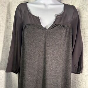 American Eagle Gray 3/4 Mesh Sleeves Size XS